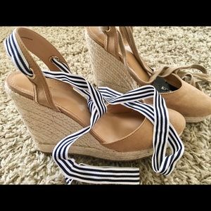 Express Closed Toe Espadrilles